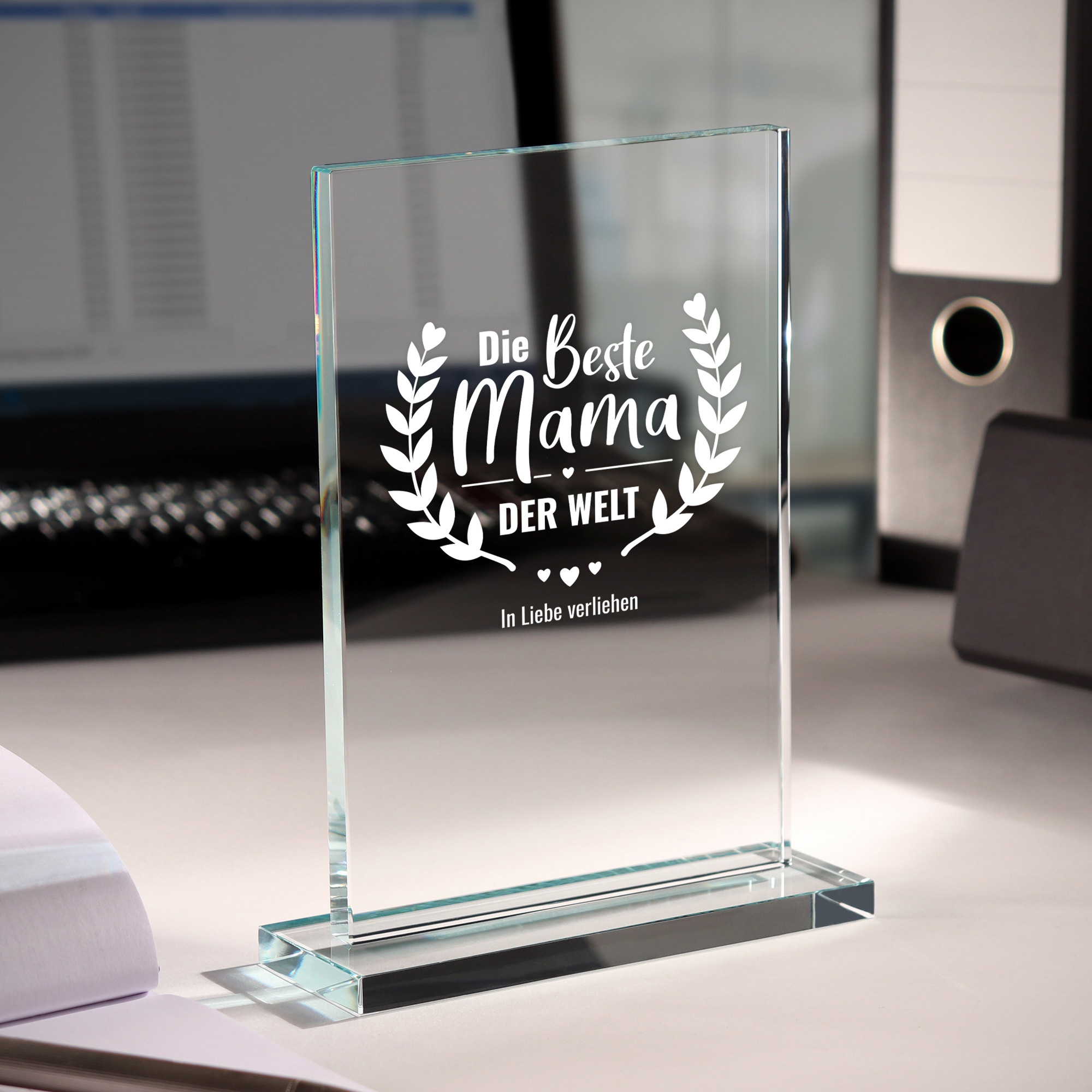 Muttertag Blu Pokal Award Beste Mama der Welt Glaspokal mit Gravur & 3D Effekt 