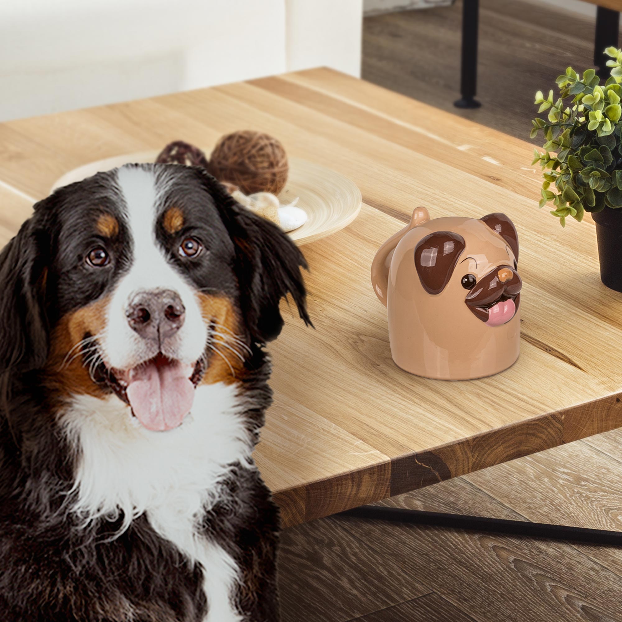 Besondere Tasse in Hundeform, Keramiktasse im Mopd Design, Kaffeetasse aus Keramik, Hundetasse für Heißgetränke, Tier Tasse für Hundefreunde