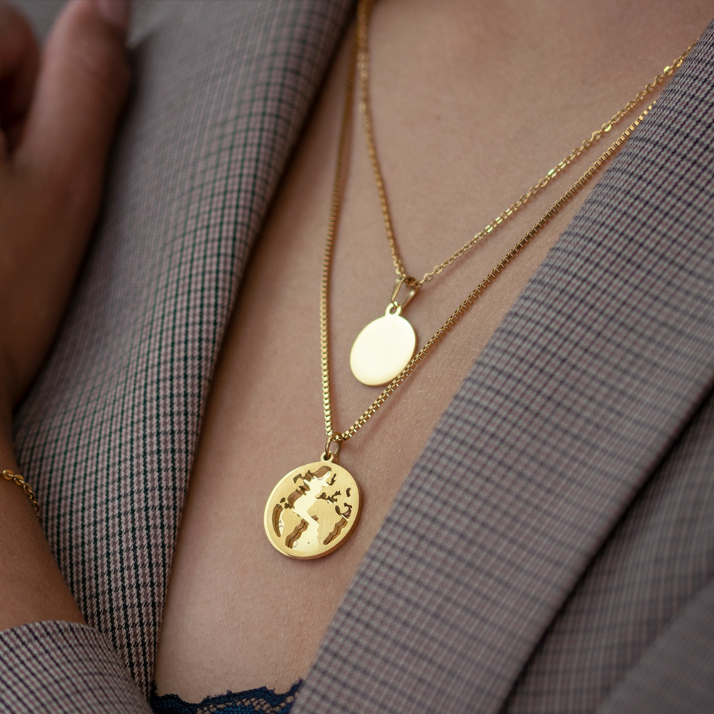 Kette mit Anhänger Welt - Geokoordinaten - Gold