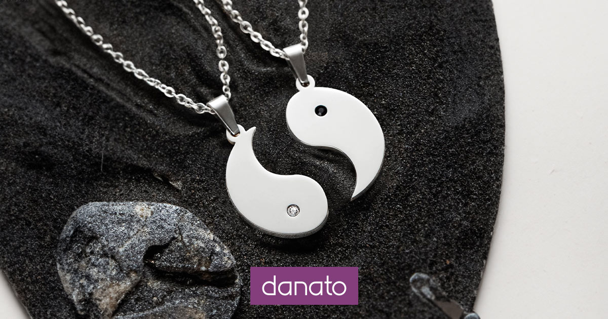 Partner Halskette Yin und Yang  mit individueller Gravur