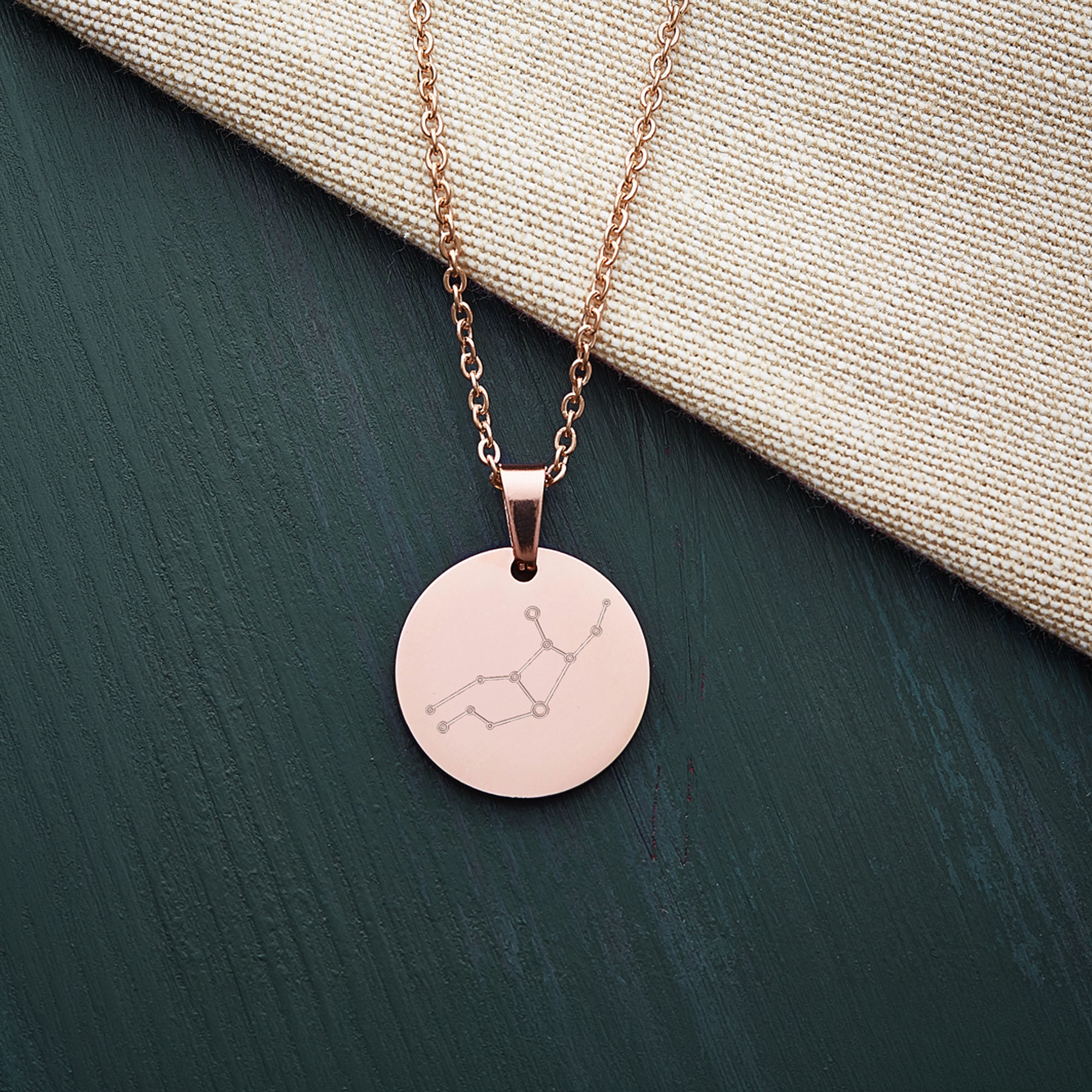 Kette mit Sternbild-Anhänger - Roségold