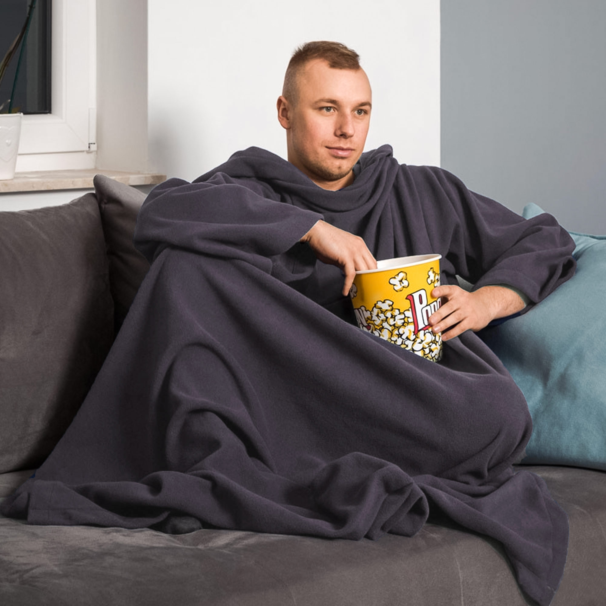 Weiche Kuscheldecke mit Ärmeln - Graue Tagesdecke