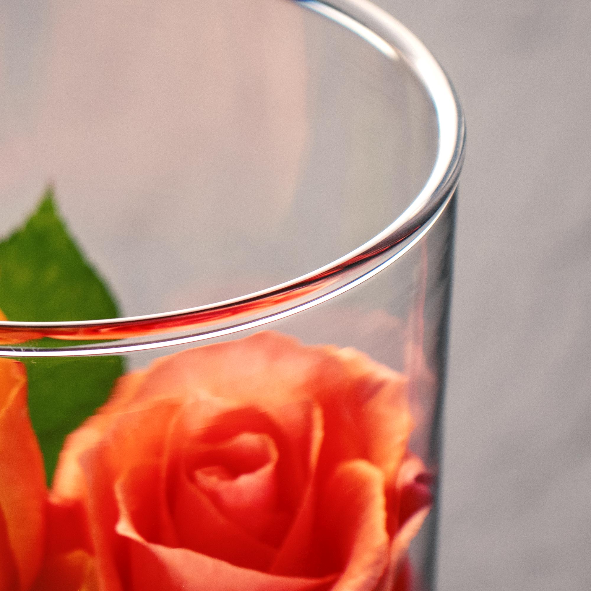 Runde Vase mit Blumenherz Gravur - personalisiert für Oma 6