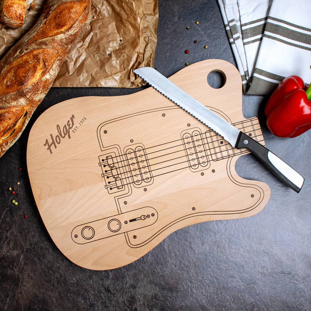 Schneidebrett Gitarre mit Name, Küchenzubehör, bedrucktes Schneidebrett als Geschenke für Männer