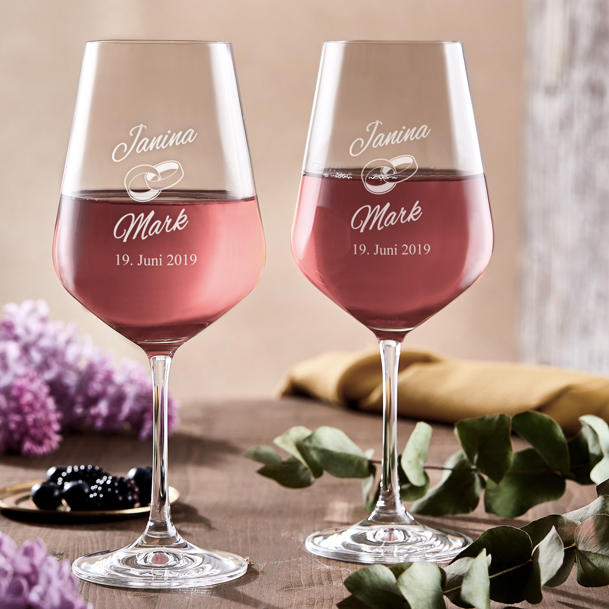 2er Set Weingläser mit Gravur zur Hochzeit - personalisiert