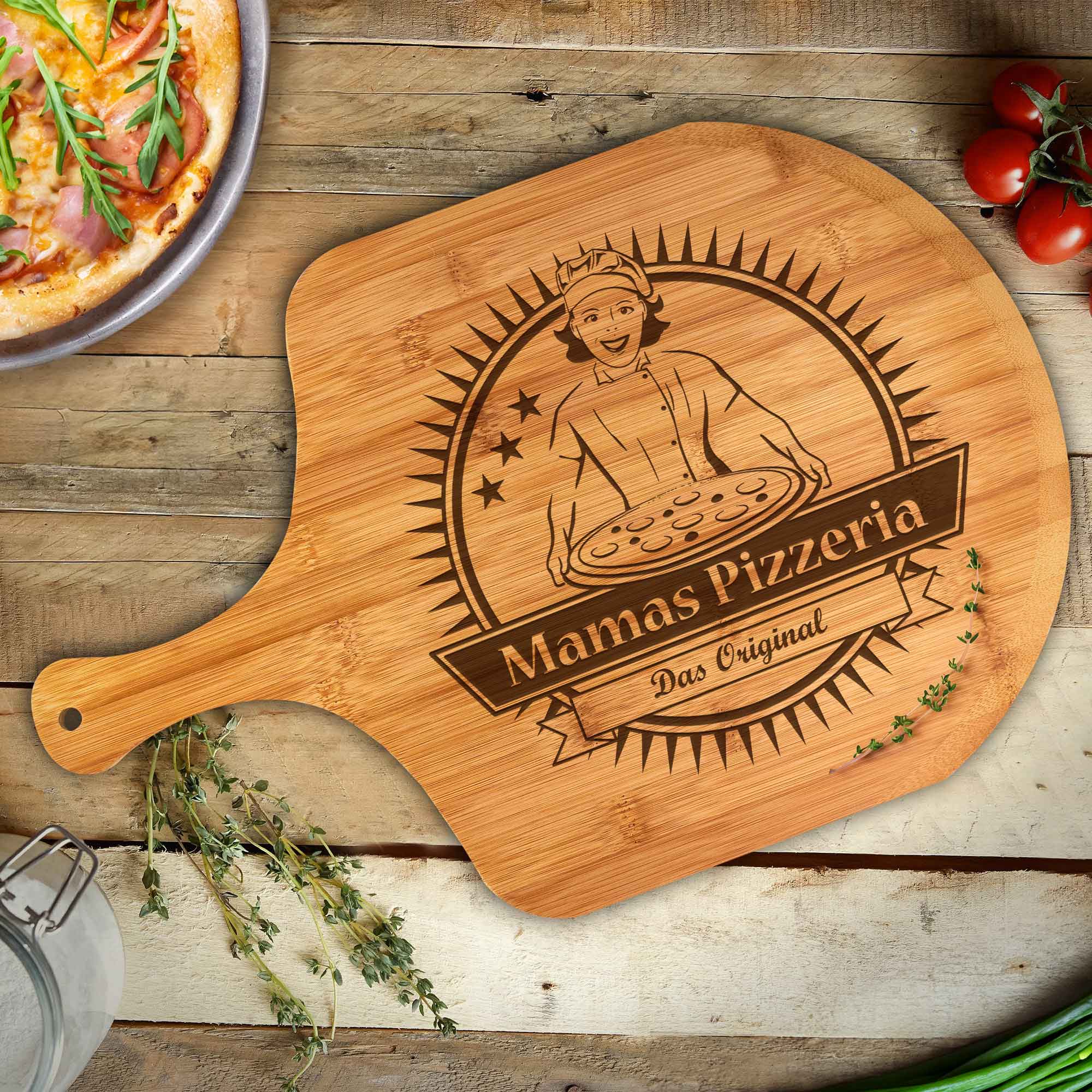 Premium Pizzabrett mit Gravur für Mama Premium Pizzabrett mit Gravur für Mama