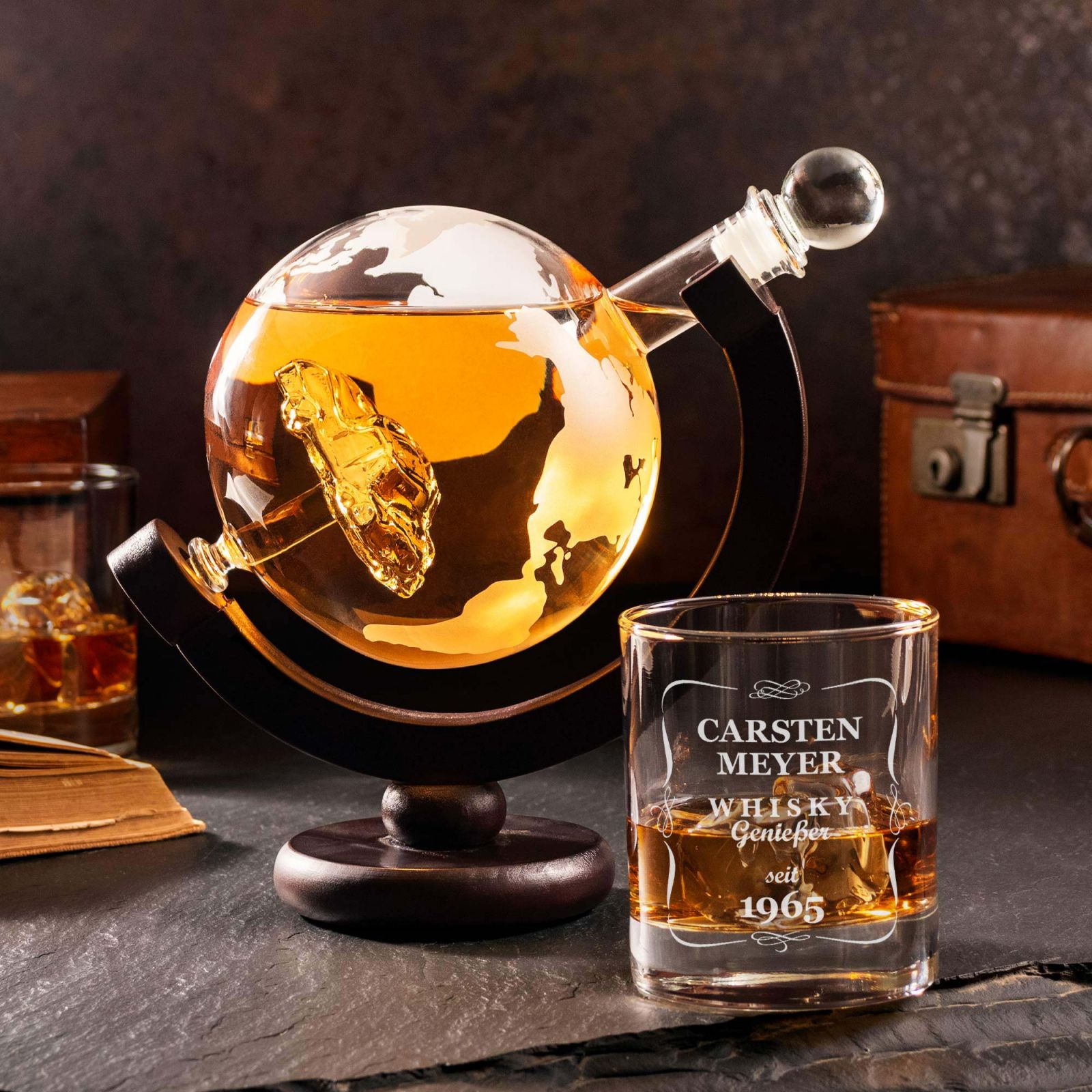 Whiskyset Karaffe Globus mit Auto und graviertes Whiskyglas
