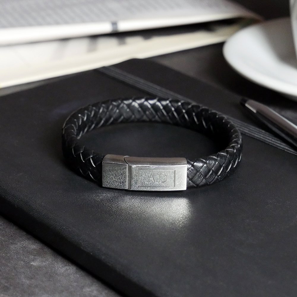 Lederarmband mit Gravur - Initialen - Personalisiert