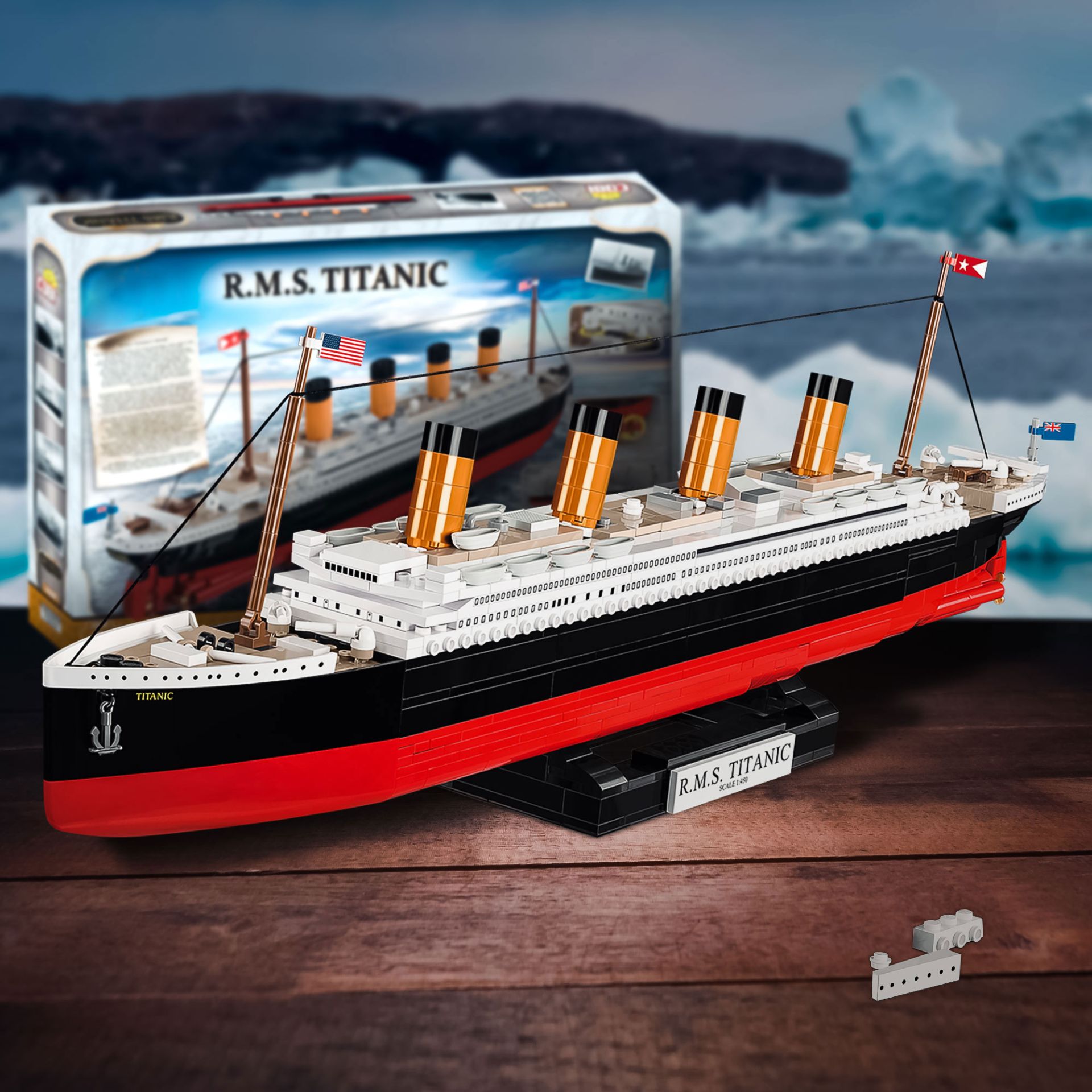 RMS Titanic - Cobi Klemmbaustein Set mit 960 Teilen