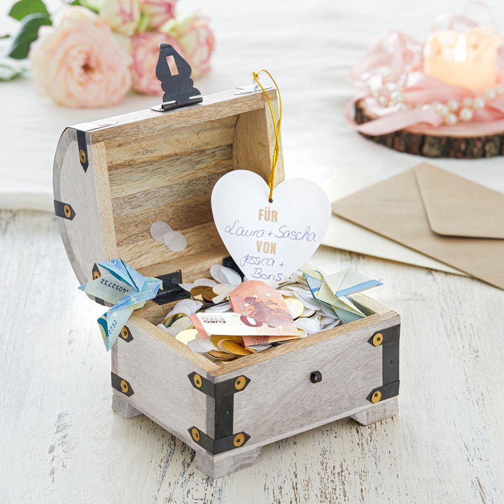 Hochzeitstruhe als Geschenkverpackung