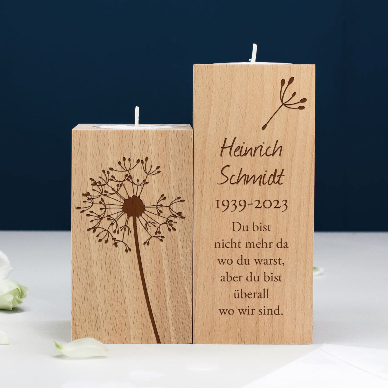 Trauerlicht - Teelichthalter mit Gravur aus Holz - Grabschmuck